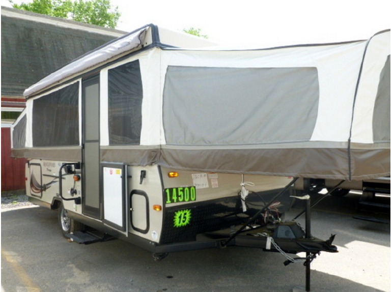 2015 Forest River Rockwood Tent Campers 2716G