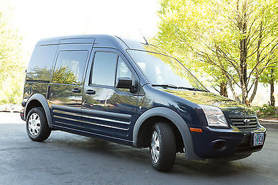 Ford : Transit Connect XLT Ford Transit Connect XLT 2010 still under Certified Warranty