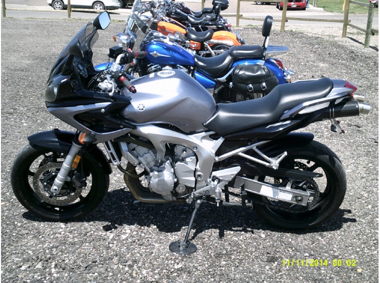 2005 Yamaha FZ600