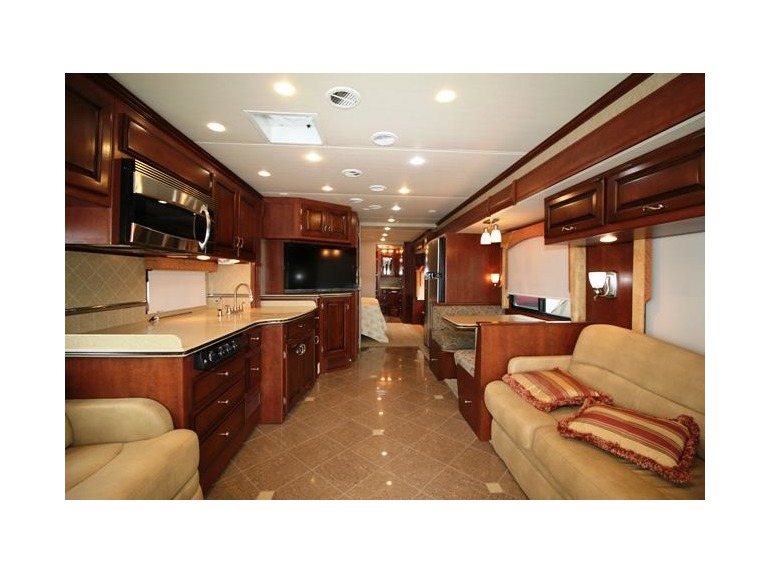 2011 Newmar Ventana 3962