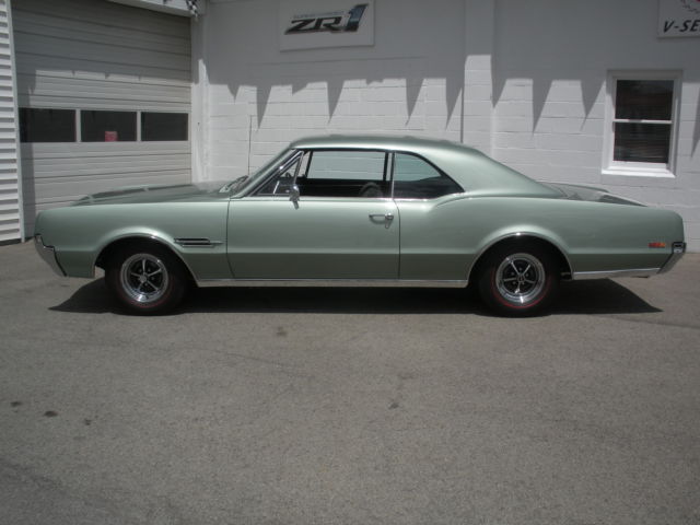 Oldsmobile : 442 1966 442 body off restored a c spectacular