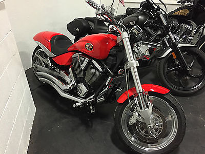 Victory : Hammer 2006 victory hammer motorcycle arlen ness accessories 1634 cc with 6 speed