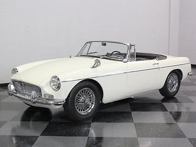 MG : MGB VERY NICELY RESTORED 1966 MGB, 4 SPEED MANUAL W/ RARE OVERDRIVE, AWESOME CAR!