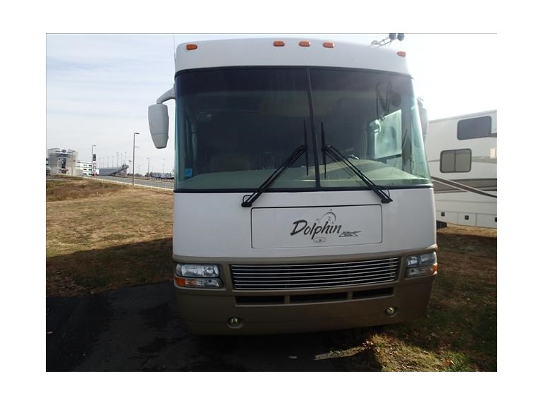 2004 National Dolphin 6355LX