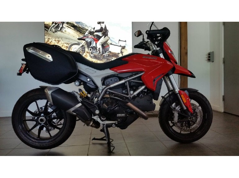 2013 Ducati HYPERSTRADA