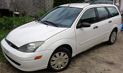 Ford : Focus SE 2004 ford focus se wagon 68 k miles white ac automatic 2.3 ltr double cammy