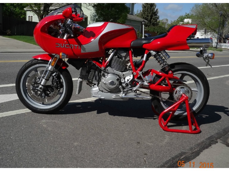 2002 Ducati Super Sport 900