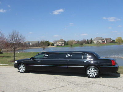 Lincoln : Town Car Executive L Limousine 4-Door 2011 lincoln town car dual long door 76 stretch limo limousine only 67 k miles