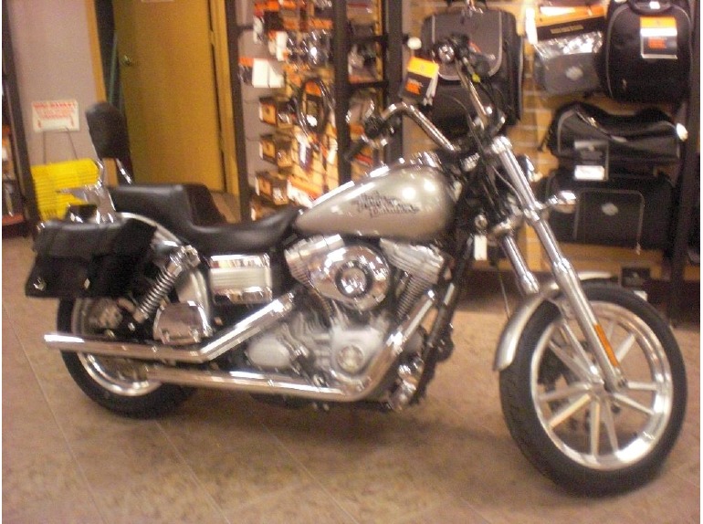 2009 Harley-Davidson Dyna Super Glide