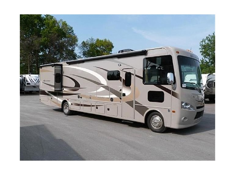 2016 Thor Motor Coach Hurricane 35C