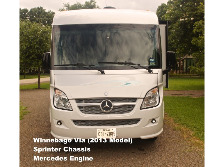 2013 Winnebago Via 25Q