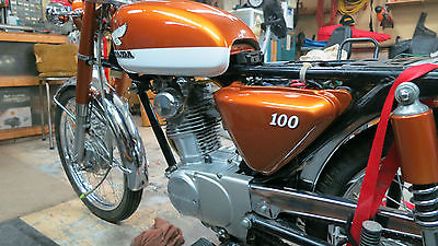 Honda : CB Classic Vintage 1970 Honda CB100