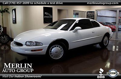 Buick : Riviera Buick Riviera Low Miles 2 dr Coupe Automatic  3.8L V6 Cyl Bright White