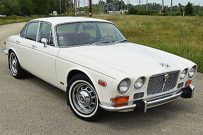 Jaguar : XJ6  - Series I Stunning original low mileage example. Very clean Texan car in amazing condition
