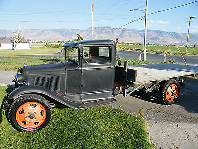 Ford : Model A Flat Bed One ton truck Model AA Ford Truck longbed 1931-1932 Flatbed one ton