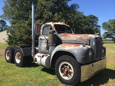 Other Makes : Mack Model B61 1963 antique mack model b 61 truck tandem axle thermodyne 711 engine cab chassis