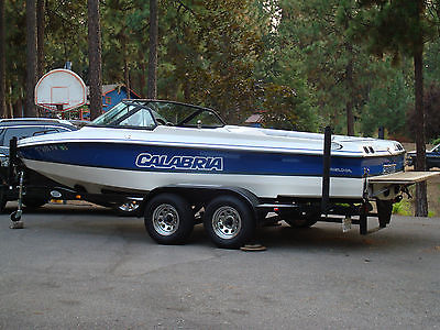 ***2003 CALABRIA 20' SKI BOAT/WAKEBOARD BOAT - GREAT SHAPE***