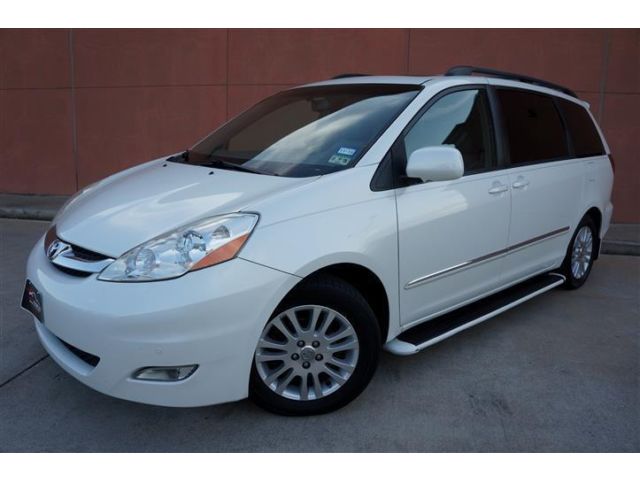 Toyota : Sienna XLE LIMITED FULLY LOADED 2010 TOYOTA SIENNA XLE LIMITED NAV/CAM/PARKTRONIC/TV/DVD/SATELITTE!