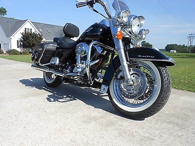 Harley-Davidson : Touring 2006 road king only 7900 miles immaculate condition