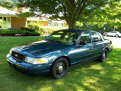 Ford : Crown Victoria Police Interceptor Sedan 4-Door 2009 ford crown victoria p 71 police interceptor