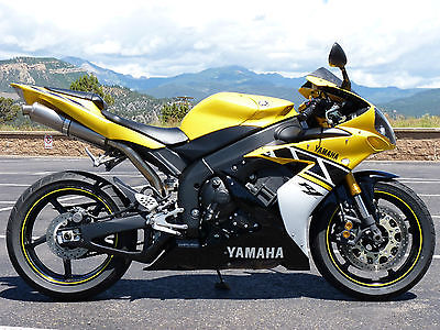 Yamaha : YZF-R 2006 yamaha r 1 limited edition 50 th anniversary