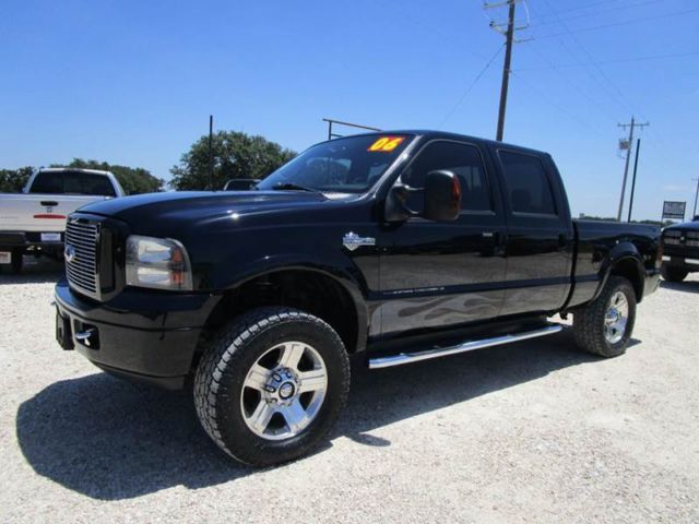 Ford : F-250 Harley David 2006 ford f 250 super duty harley davidson 6.0 l powerstroke diesel 4 x 4 studded