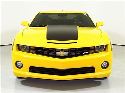 Chevrolet : Camaro 2dr Coupe 2SS 2010 camaro 2 ss with only 17 k miles upgraded wheels and stereo with ipod