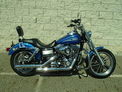 Harley-Davidson : Dyna 2008 harley davidson dyna low rider in blue um 30308 m r