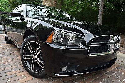Dodge : Charger AWD  RT-EDITION 2014 dodge charger r t sedan 4 door 5.7 l awd navi camera 19 wing xenon sunroof