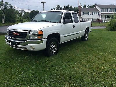 GMC : Sierra 1500 SLE Extended Cab Pickup 4-Door 2006 gmc sierra sle 1500 4 x 4 2 nd owner excellent condition must see