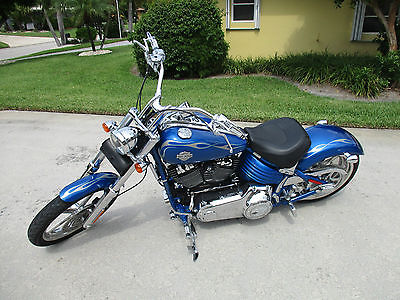 Harley-Davidson : Softail 2008 fxcwc rocker c w a hidaway passanger seat low miles excellent condition