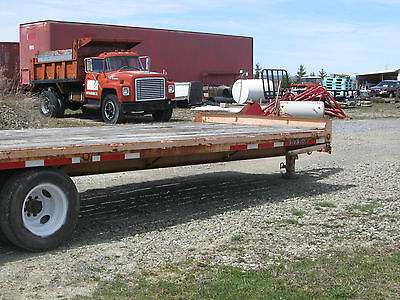 2003 Winston 10 Ton Equipment Trailer with 20 ft Deck / 5 ft Dovetail