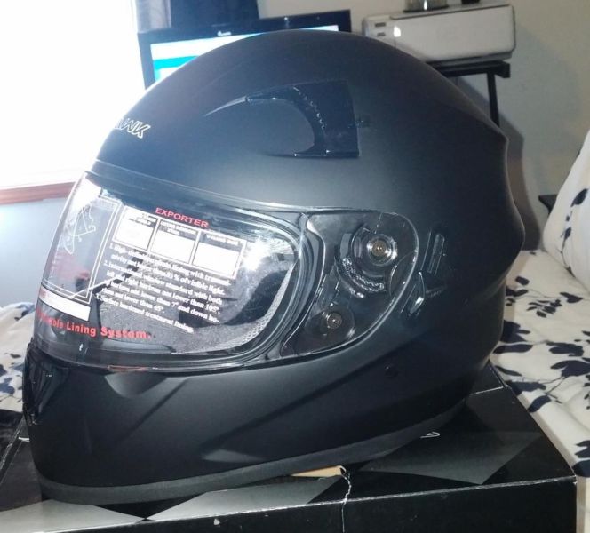 Brand New in box Hawk Dual Visor Helmet Matte black XL