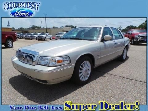 2011 MERCURY GRAND MARQUIS 4 DOOR SEDAN