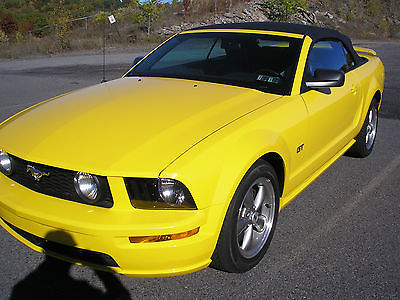 Ford : Mustang GT Convertible 2-Door 2006 ford mustang gt convertible 2 door 4.6 l