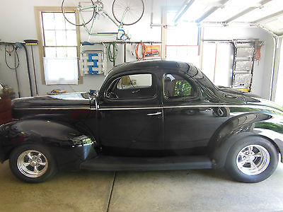 Ford : Other Delux 1940 ford