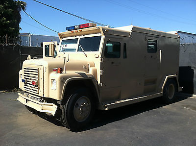 International Harvester : Other Armored Truck Decomissioned Armored SWAT Vehicle