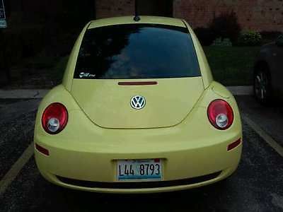 Volkswagen : Beetle-New 2008 vw new beeatle