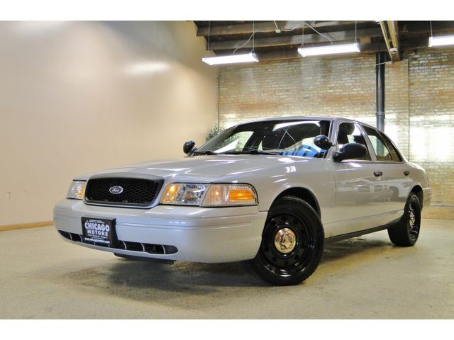 Ford : Crown Victoria P7B POLICE 2011 crown vic p 7 b police 102 k hwy miles silver clean well kept