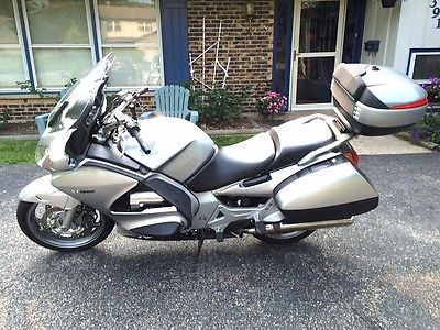 Honda : Other 2007 honda st 1300 great condition