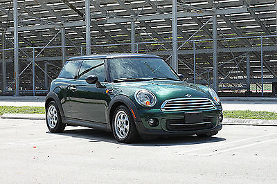 Mini : Cooper 2D Coupe 2012 mini cooper like new automatic leather just serviced 2011 2010
