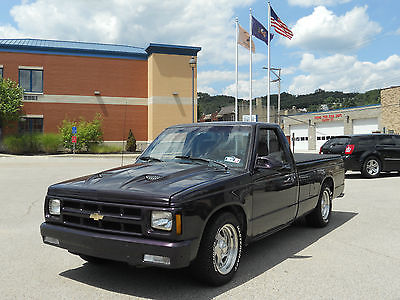 Chevrolet : S-10 s10 1984 chevy custom s 10 350 v 8