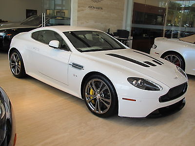 Aston Martin : Vantage V12 VANTAGE S COUPE 2015 15 brand new aston martin vantage s v 12 coupe msrp of 203 550 loaded