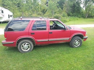 Chevrolet : Blazer LT 1998 chevy blazer lt loaded leather sunroof 4 x 4 remote start low miles truck