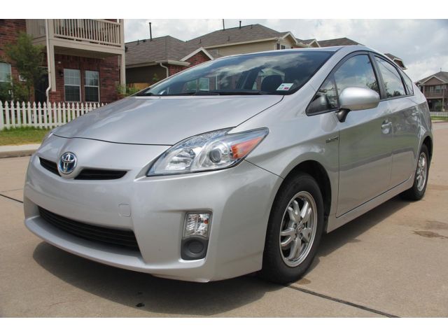 Toyota : Prius 5dr HB III 2010 toyota prius rust free clean title serviced red tag sale