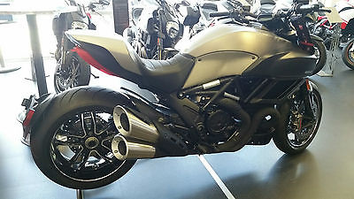 Ducati : Other 2015 ducati diavel titanium