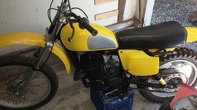 Suzuki : RM CLEAN VINTAGE 1976, 77', 78 RM 250 MX MOTORCYCLE  ARMHA COLLECTABLE