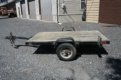 1994 5' X 8' tilt trailer