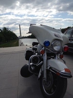 Harley-Davidson : Touring Harley Davidson Police Electra Glide