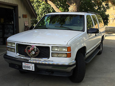 GMC : Suburban K1500 1998 gmc suburban 1500 slt 4 wd one owner 108 473 miles maintained well good cond